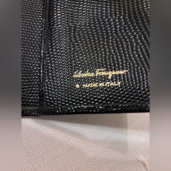 Salvatore Ferragamo Vara Continental Wallet | Vintage - Picture 3 of 10